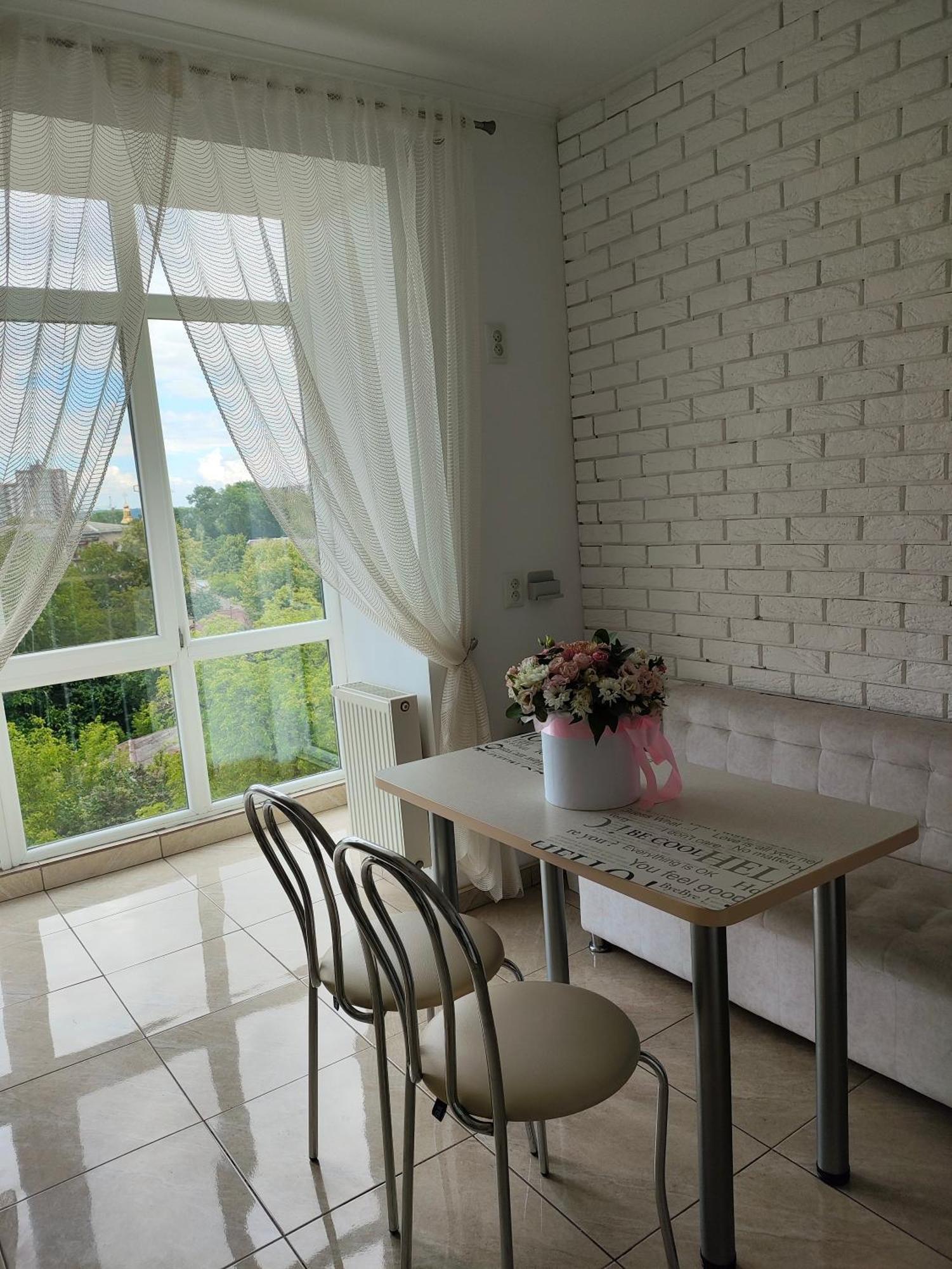 Apartament Zlata De Luxe Iwano-Frankiwsk Zewnętrze zdjęcie