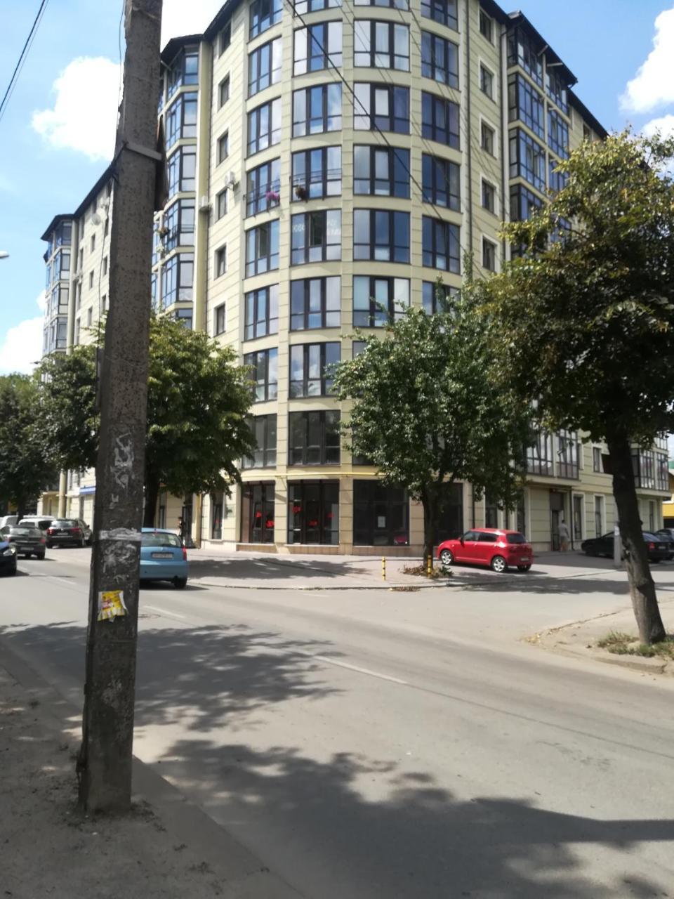 Apartament Zlata De Luxe Iwano-Frankiwsk Zewnętrze zdjęcie